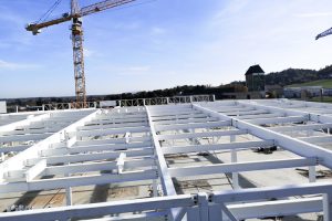 Jekleno rešetkasto ogrodje za industrijske hale – Domat d.o.o.